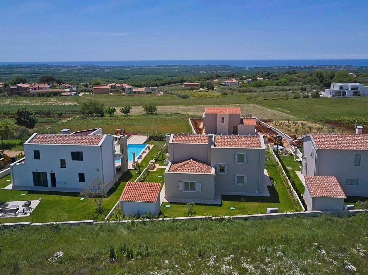 Villa Flamingo Kastelir Exterior photo